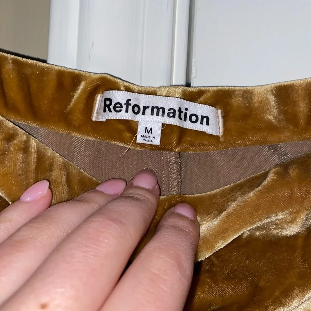 REFORMATION Sylvania Velvet Strapless Dress - Picture 6 of 9